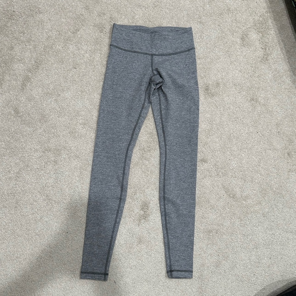 Grey Lululemon leggings